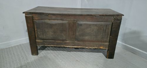 C17TH OAK COFFER - ADDITIONAL PHOTO 10