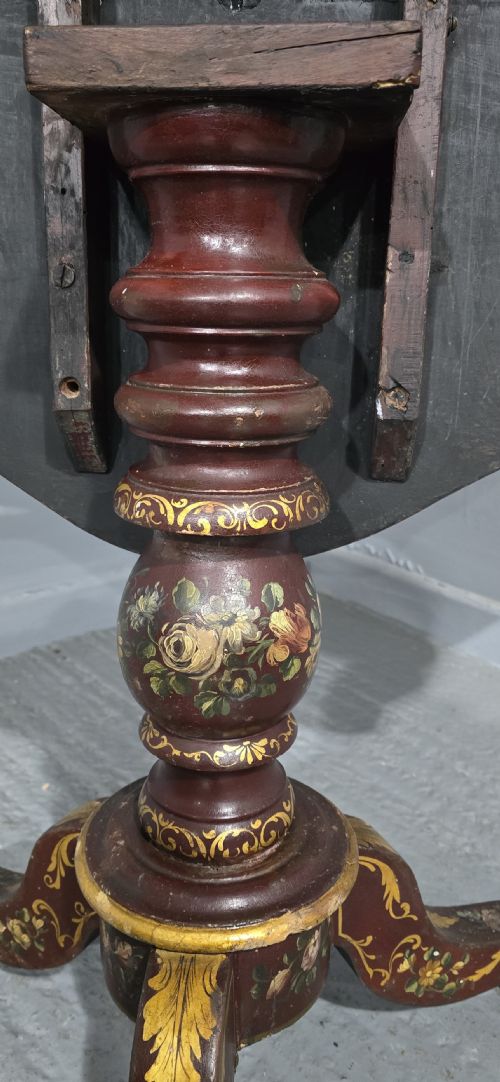 SUPERB ITALIAN PAINTED TABLE - ADDITIONAL PHOTO 6