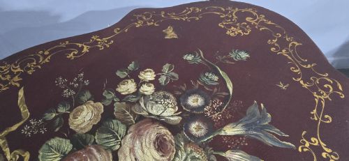 SUPERB ITALIAN PAINTED TABLE - ADDITIONAL PHOTO 16