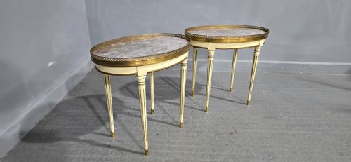 PAIR FRENCH MARBLE SIDE LAMP TABLES - ADDITIONAL PHOTO 3