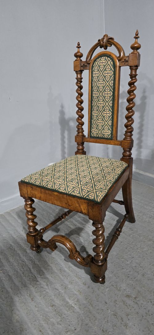 WONDERFUL WALNUT HALL CHAIR - ADDITIONAL PHOTO 1