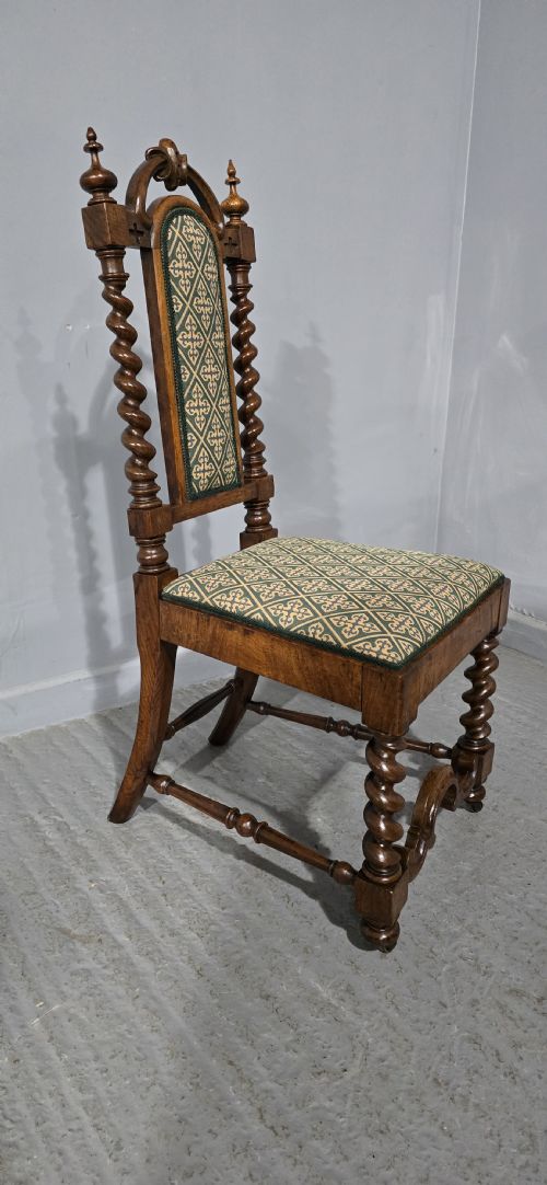 WONDERFUL WALNUT HALL CHAIR - ADDITIONAL PHOTO 9