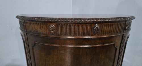 NICE QUALITY MAHOGANY DEMI LUNE CABINET - ADDITIONAL PHOTO 5