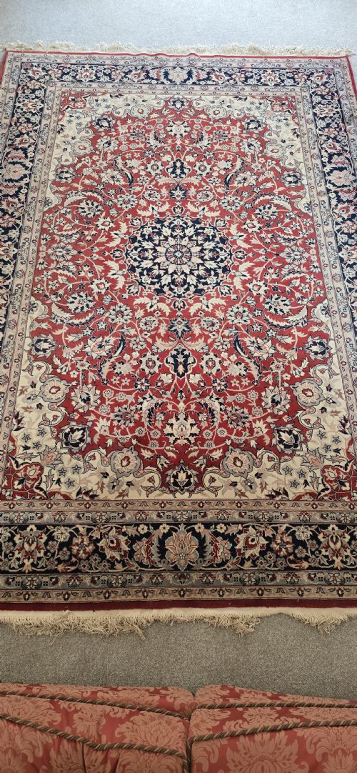 LARGE WOOLEN CARPET - ADDITIONAL PHOTO 2
