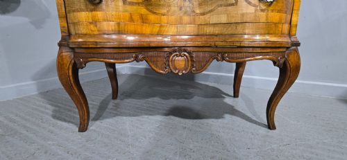 SUPERB WALNUT COMMODE CHEST OF DRAWERS - ADDITIONAL PHOTO 2