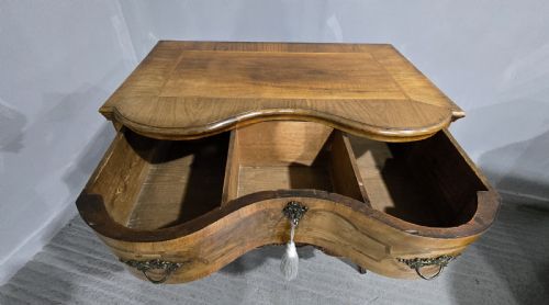 SUPERB WALNUT COMMODE CHEST OF DRAWERS - ADDITIONAL PHOTO 10