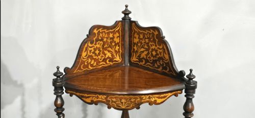 OUTSTANDING PAIR VICTORIAN CORNER STANDS - ADDITIONAL PHOTO 7