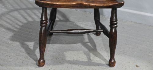 ELM WINDSOR CHAIR - ADDITIONAL PHOTO 3