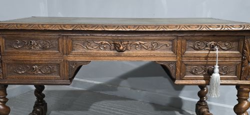 SUPER CARVED OAK DESK - ADDITIONAL PHOTO 3