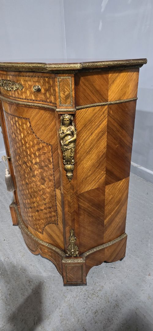 OUTSTANDING FRENCH SERPENTINE SIDE CABINET - ADDITIONAL PHOTO 8