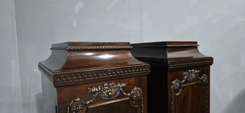 SUPER PAIR REGENCY MAHOGANY SIDE CABINETS - ADDITIONAL PHOTO 7