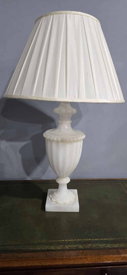 LARGE ALABASTER TABLE LAMP - ADDITIONAL PHOTO 1