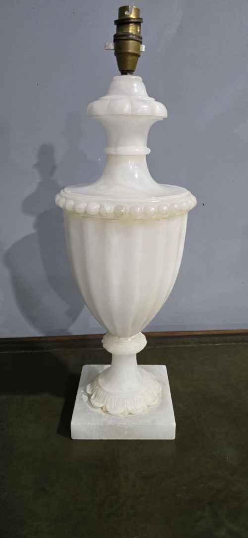 LARGE ALABASTER TABLE LAMP - ADDITIONAL PHOTO 5