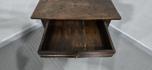 FINE C17TH OAK SIDE TABLE - ADDITIONAL PHOTO 4