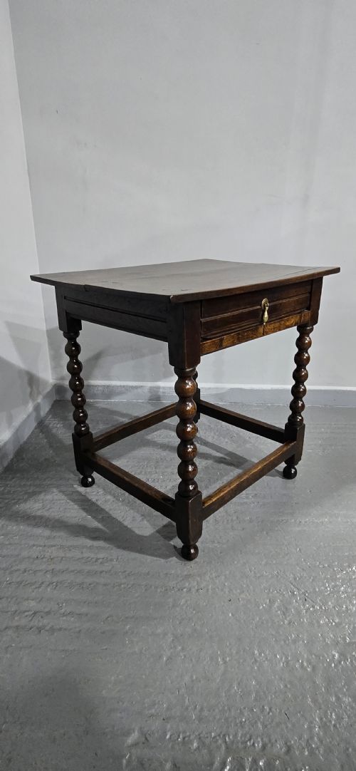 FINE C17TH OAK SIDE TABLE - ADDITIONAL PHOTO 6