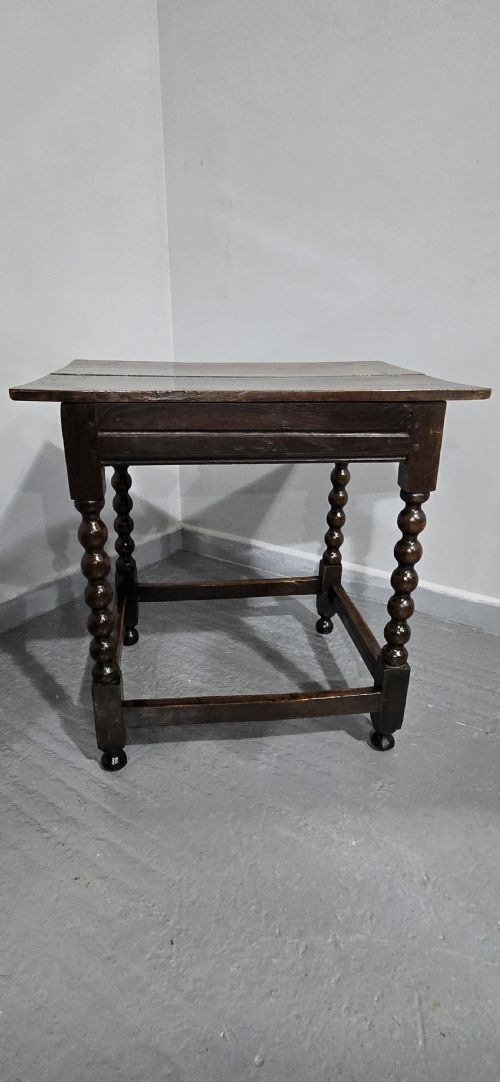 FINE C17TH OAK SIDE TABLE - ADDITIONAL PHOTO 7