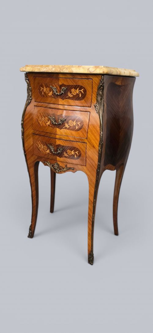 TOP QUALITY PAIR FRENCH BEDSIDE LAMP TABLES - ADDITIONAL PHOTO 3