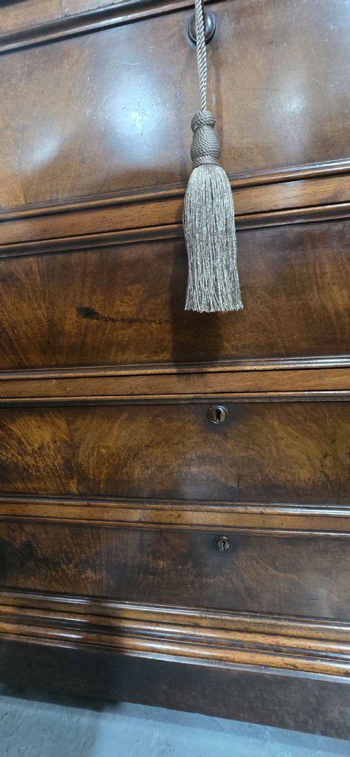 SUPERB FRENCH WALNUT COMMODE CHEST OF DRAWERS - ADDITIONAL PHOTO 6