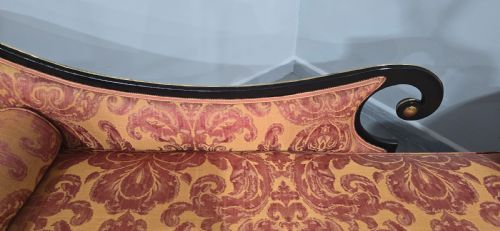 OUTSTANDING REGENCY CHAISE LOUNGE SOFA - ADDITIONAL PHOTO 6
