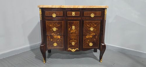 EXCELLENT QUALITY FRENCH MARQUETRY COMMODE CHEST OF DRAWERS - ADDITIONAL PHOTO 2