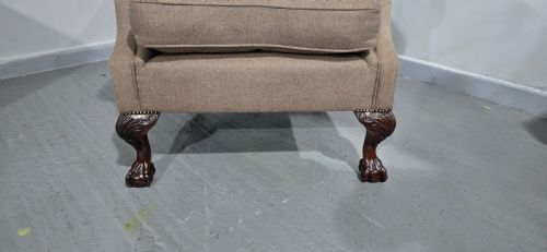 EXCELLENT QUALITY MAHOGANY ARMCHAIR - ADDITIONAL PHOTO 3