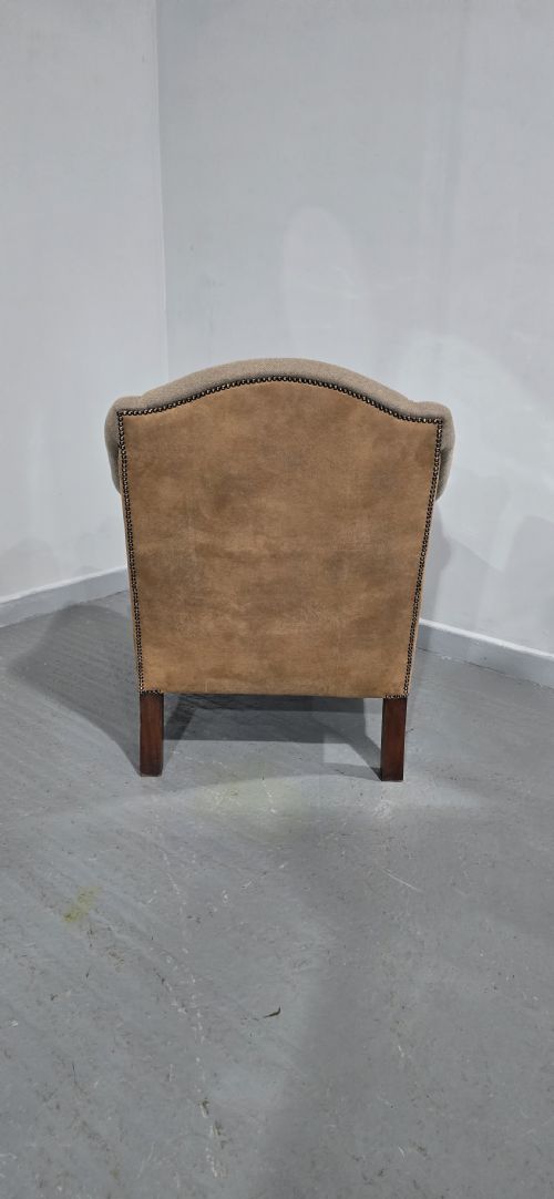 EXCELLENT QUALITY MAHOGANY ARMCHAIR - ADDITIONAL PHOTO 5