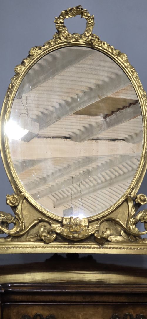 SUPERB GILT DRESSING TABLE MIRROR - ADDITIONAL PHOTO 3