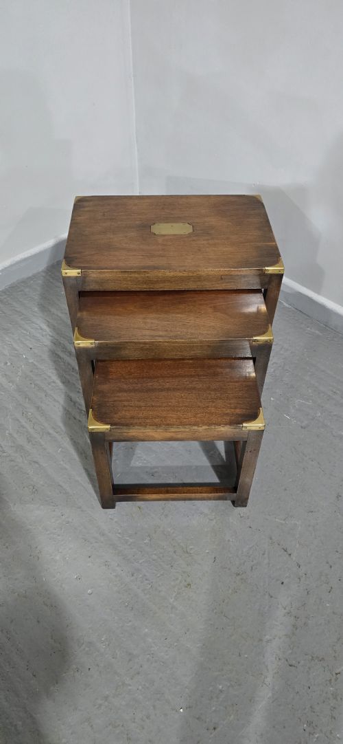GOOD MAHOGANY CAMPAIGN NEST OF THREE TABLES - ADDITIONAL PHOTO 1