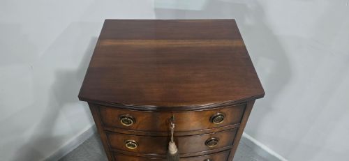 SUPERB REGENCY BOW FRONT TALL CHEST OF DRAWERS - ADDITIONAL PHOTO 9