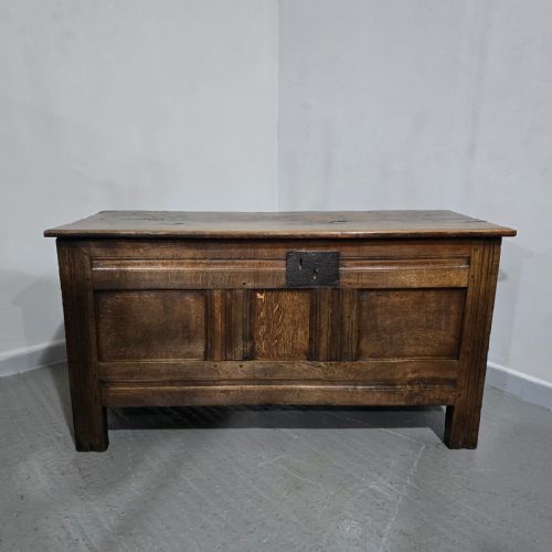 GEORGIAN OAK COFFER - ADDITIONAL PHOTO 1