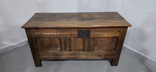 GEORGIAN OAK COFFER - ADDITIONAL PHOTO 11