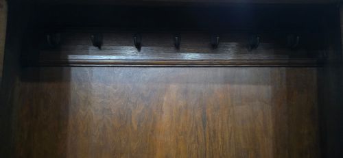 FINE OAK HANGING HALL RROBE - ADDITIONAL PHOTO 4
