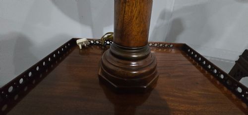 LARGE PAIR CORINTHIAN OAK LAMPS - ADDITIONAL PHOTO 3