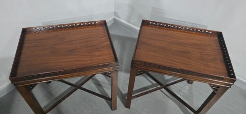 FINE PAIR MAHOGANY CHIPPENDALE SIDE LAMP TABLES - ADDITIONAL PHOTO 7