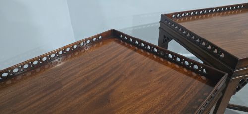 FINE PAIR MAHOGANY CHIPPENDALE SIDE LAMP TABLES - ADDITIONAL PHOTO 8