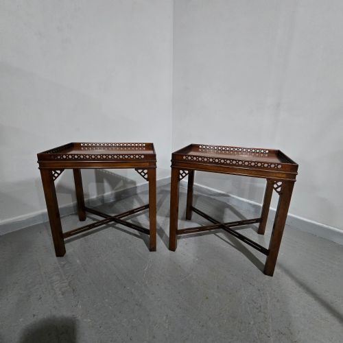 FINE PAIR MAHOGANY CHIPPENDALE SIDE LAMP TABLES - ADDITIONAL PHOTO 1