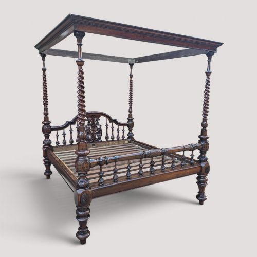 Victorian Anglo-indian Colonial Raj King Size Four Poster Bed (Circa 1880)