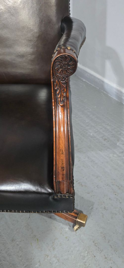 Detail View