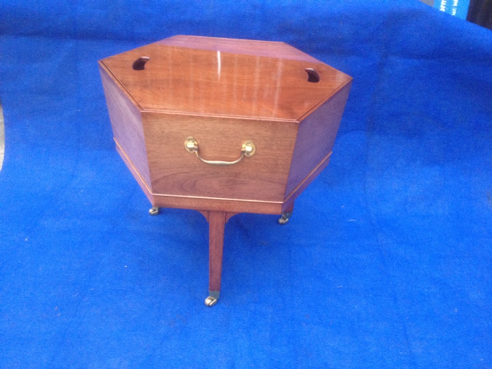 Mahogany Wine Cooler