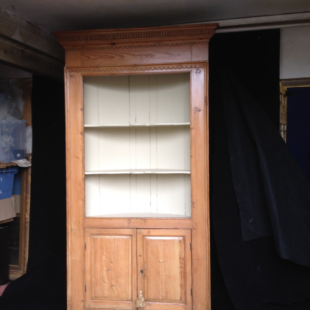 Good Barrel Backed Corner Cupboard