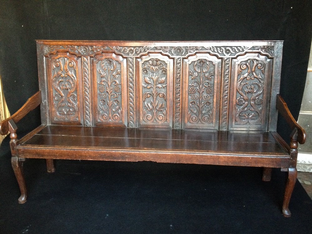 A superb  5 Panel Georgian Settle