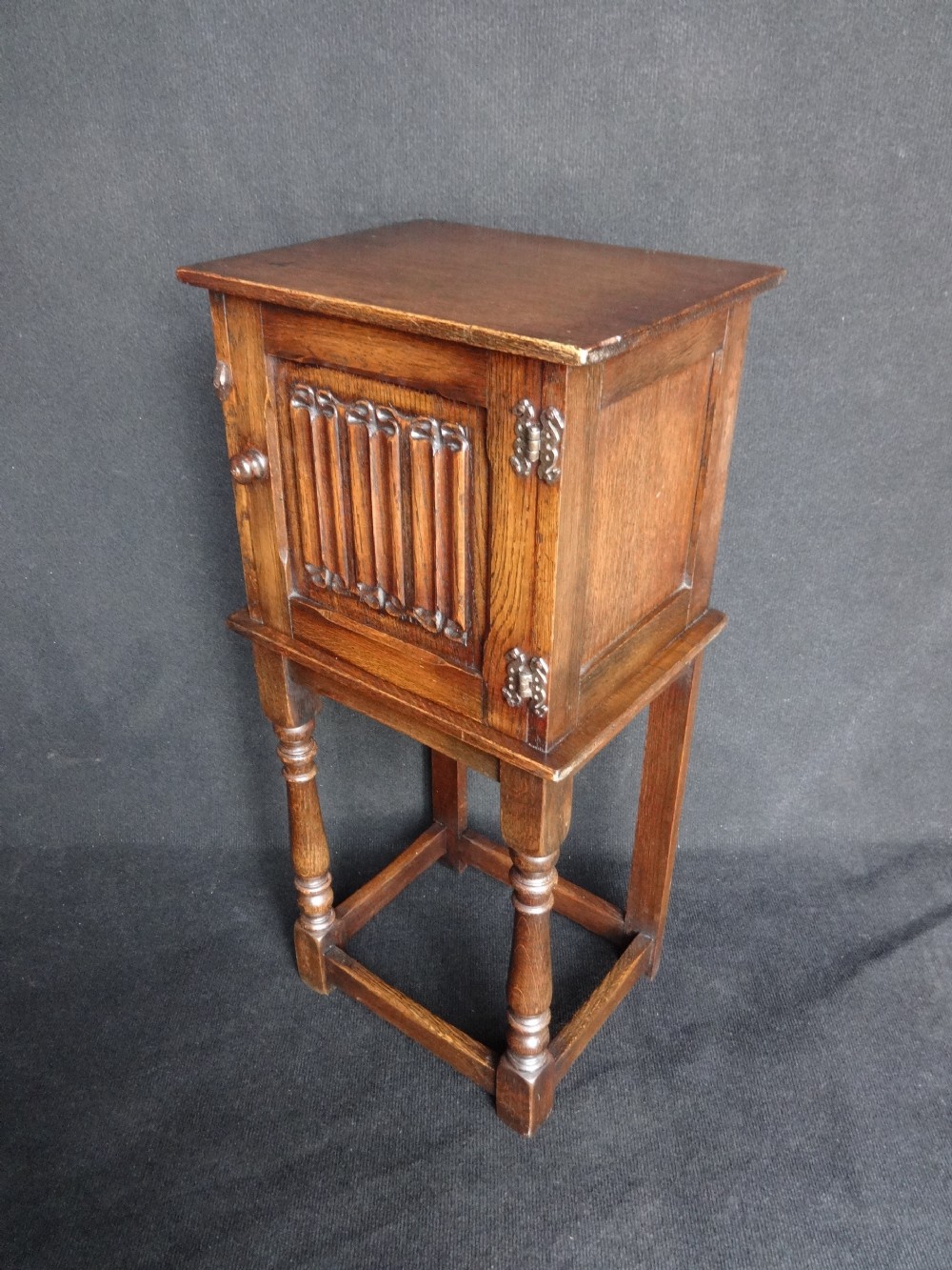 Oak Linen Fold Bedside Cabinet