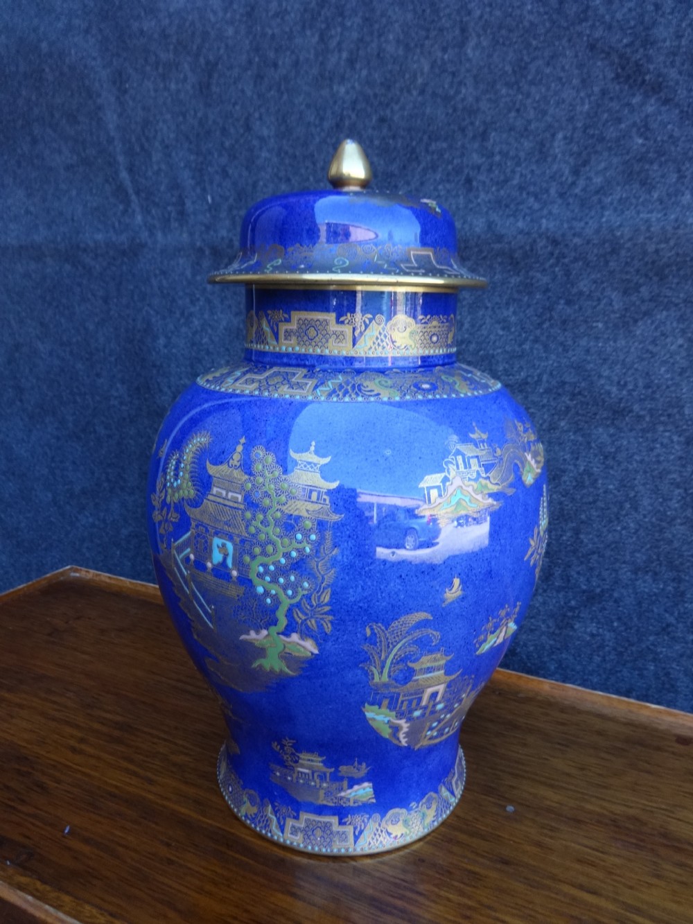 Large Carltonware Temple Jar