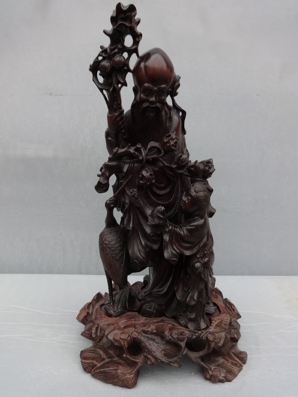 Stunning Root Carving of an Immortal