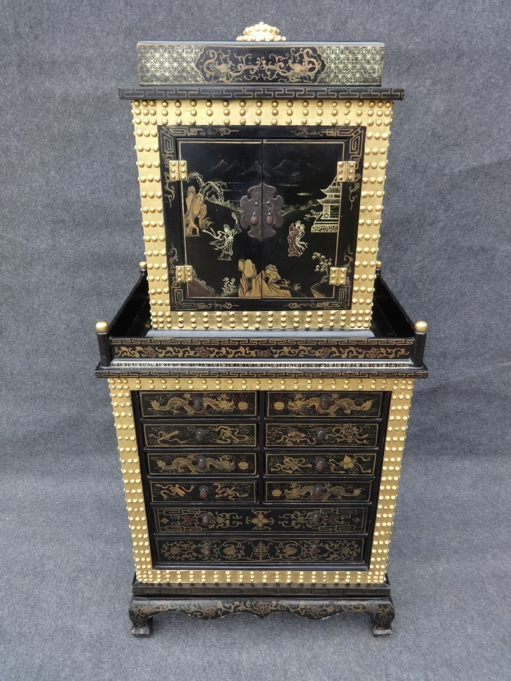 Stunning Chinese Laquered Cabinet