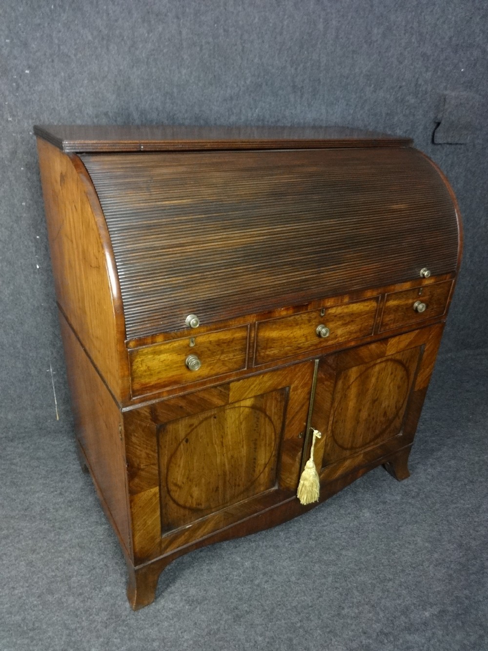 Stunning Georgian Bureau