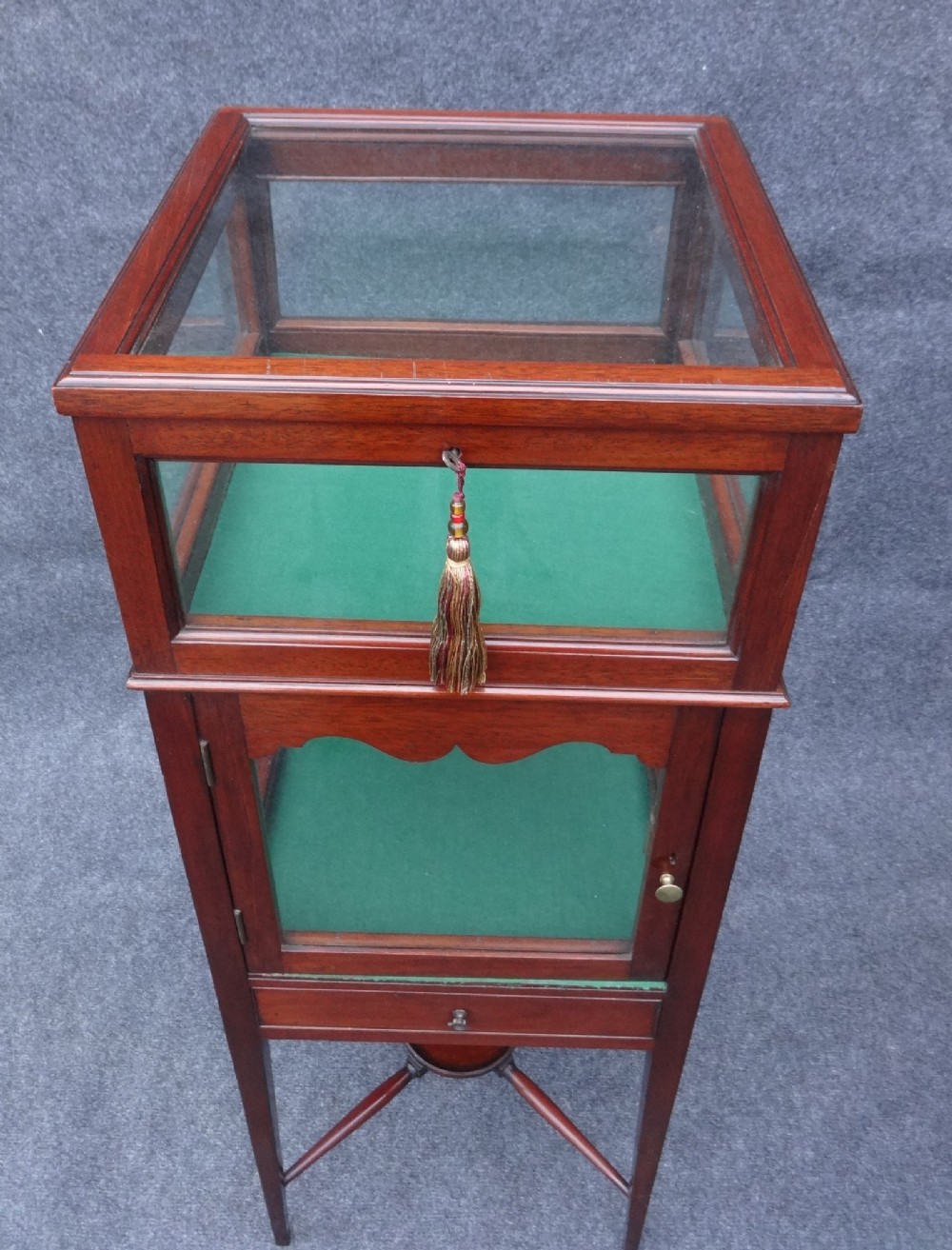 Mahogany Bijouteire Cabinet