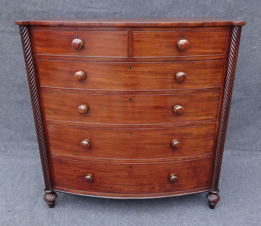 Top Quality William 4th Mahogany Chest of Drawers