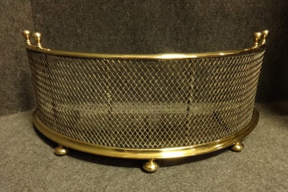 Regency Brass Fender