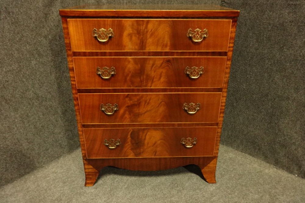 Pretty Inlaid Edwardian Chest of Drawers